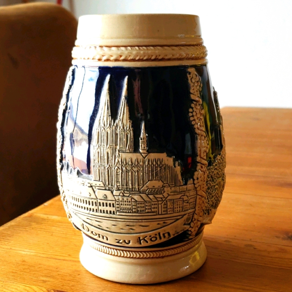 German Vintage 16oz Bier Stein Koln EUC